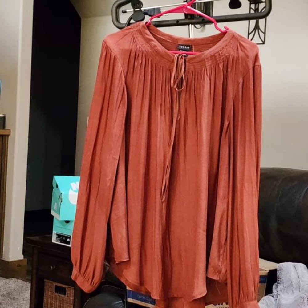 Torrid Rush Color size 2 Beautiful flowy blouse